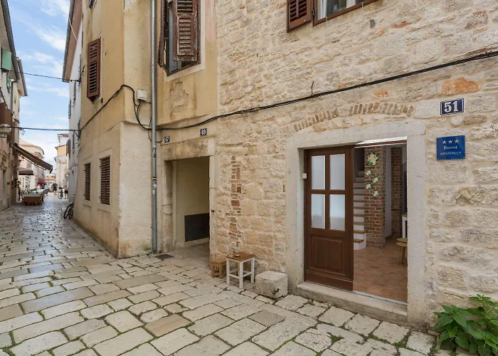 Apartman Strandnahes Inmitten Der Altstadt Mit Mediterranem Garten - Nur 150 Meter Zum *