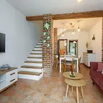 Strandnahes Inmitten Der Altstadt Mit Mediterranem Garten - Nur 150 Meter Zum * 波雷奇