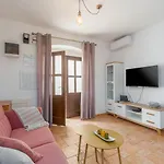公寓 Strandnahes Inmitten Der Altstadt Mit Mediterranem Garten - Nur 150 Meter Zum *