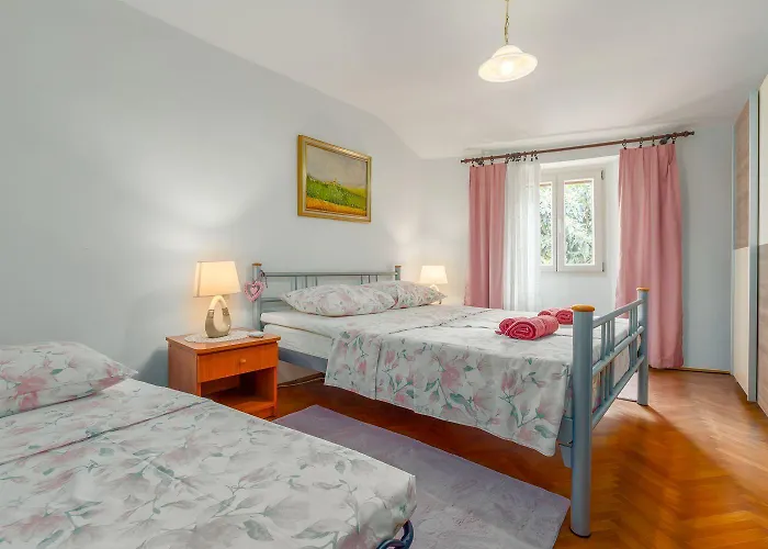 Apartmán Strandnahes Inmitten Der Altstadt Mit Mediterranem Garten - Nur 150 Meter Zum